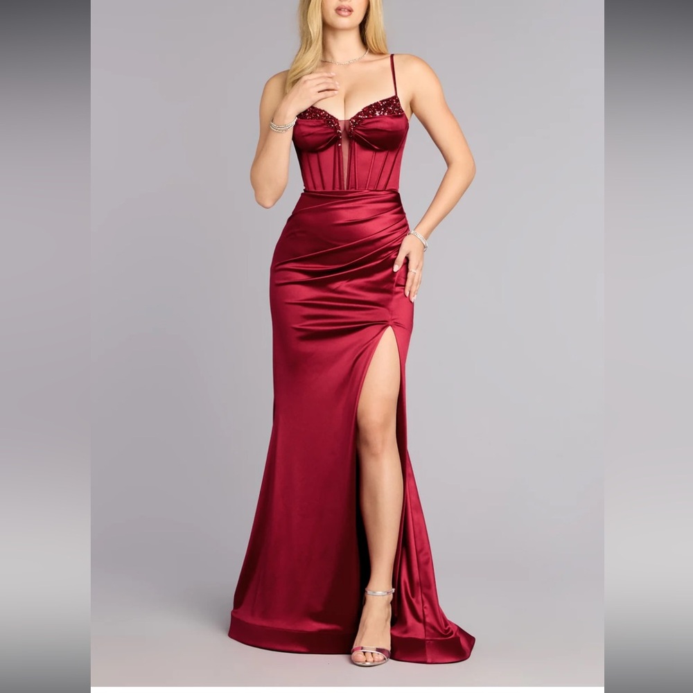 Elegant Burgundy Satin Prom Dress